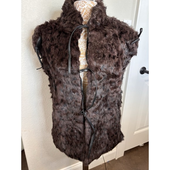 Wilsons Leather Jackets & Blazers - Wilson's Leather Women's Dyed Genuine Rabbit Fur Vest Brown Leather Tie Front M